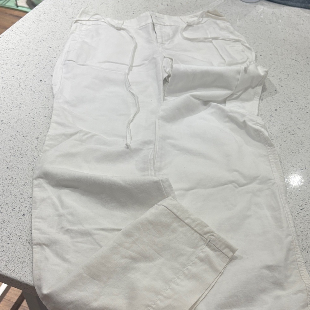 Women’s white Pants - size 0